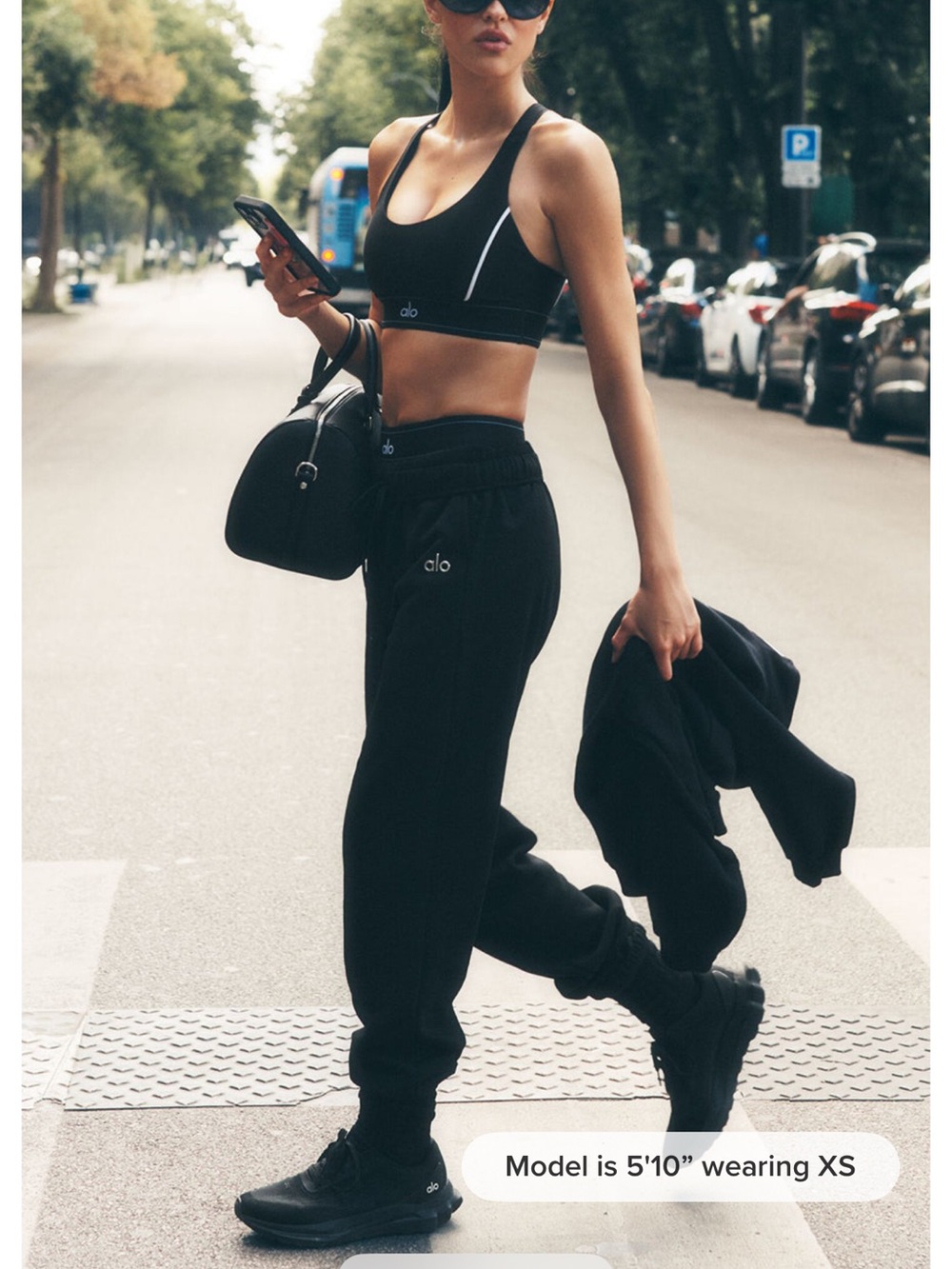 Alo Accolade Sweatpants in Black